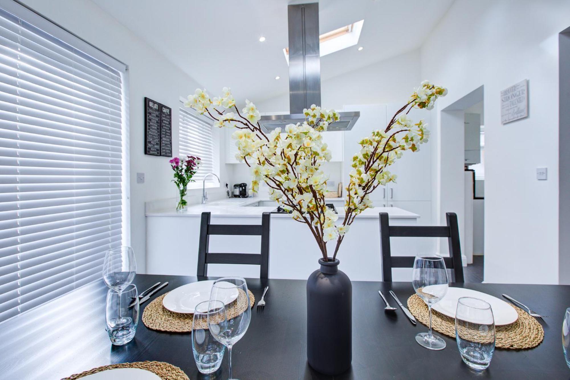 High End Apartments Хендон Экстерьер фото