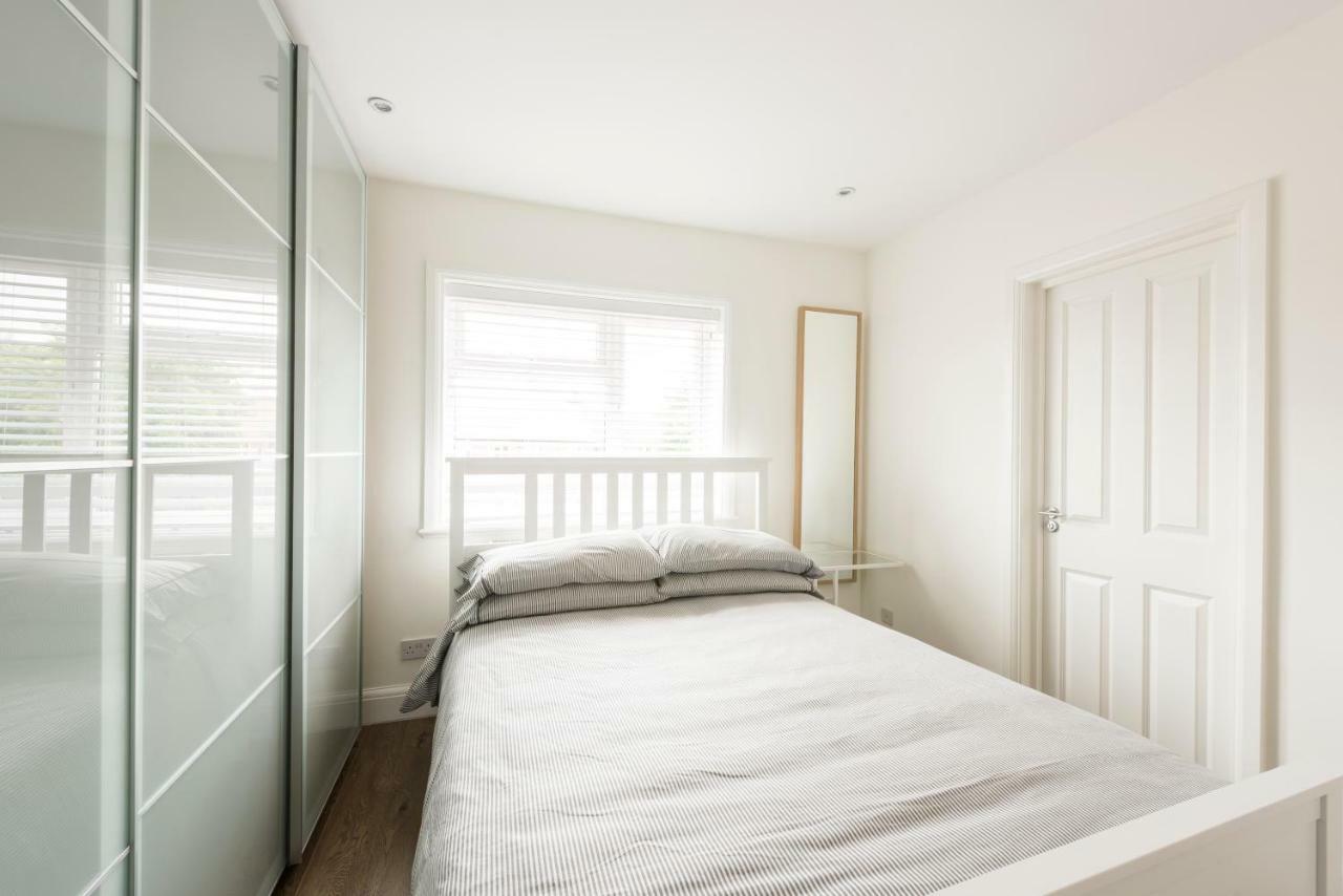 High End Apartments Хендон Экстерьер фото