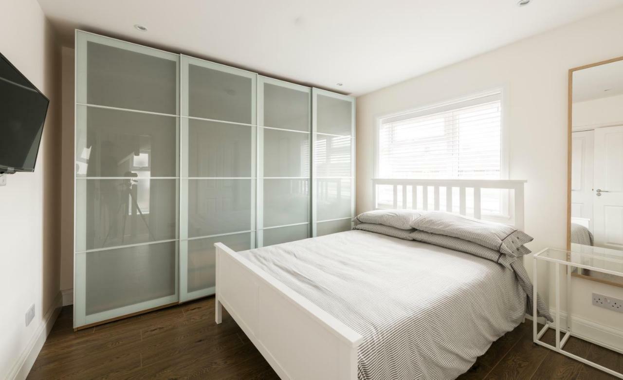 High End Apartments Хендон Экстерьер фото