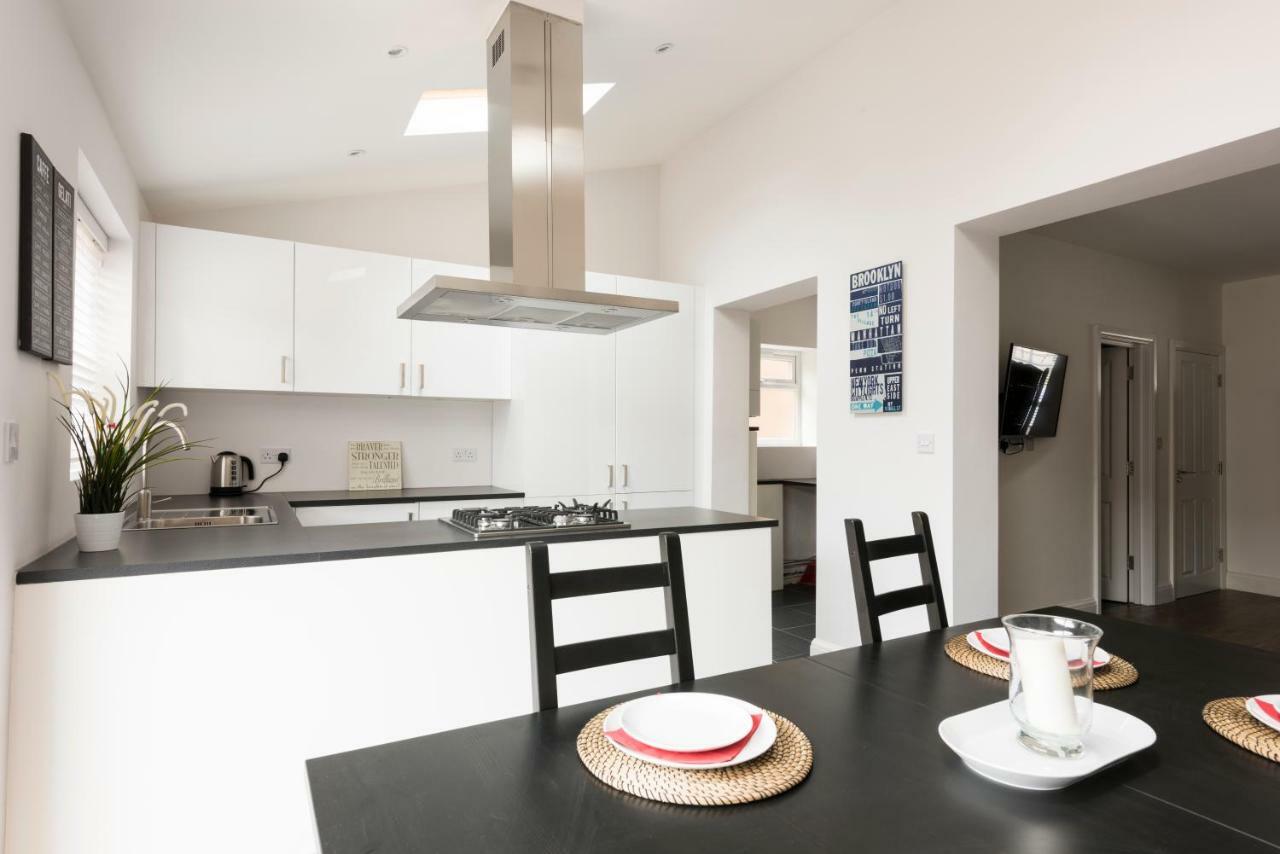 High End Apartments Хендон Экстерьер фото